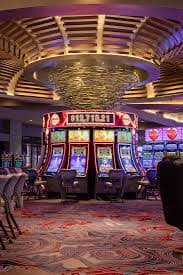 c671l Slots & Arcade